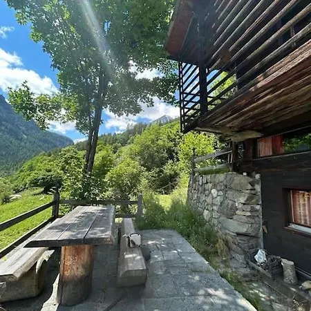 Chalet Magnifique Racard Renove Isole 10 Minutes De Marche