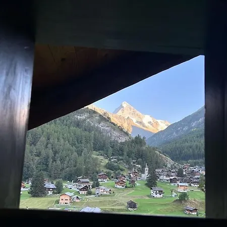 Magnifique Racard Renove Isole 10 Minutes De Marche Haudères
