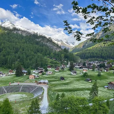 Magnifique Racard Renove Isole 10 Minutes De Marche 샬레