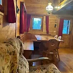Chalet Magnifique Racard Rénové Isolé 10 Minutes De Marche *