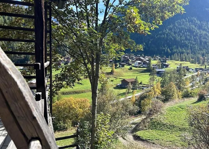 Magnifique Racard Renove Isole 10 Minutes De Marche شاليه Haudères